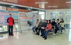 凝聚青春力量 共建美好社区 | 守正书院师生代表与芦花苑社区开展志愿服务座