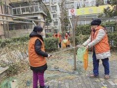 模东社区参与义务植树尽责 助力花园城市建设