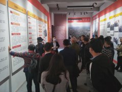 仙源街道“田间课堂”走进战旗村学习乡村振兴先进经验