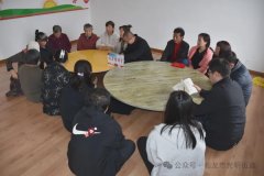 光明街道海兰社区“石榴红”宣讲团开展铸牢中华民族共同体意识圆桌宣讲活动