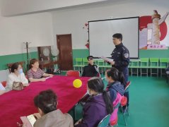社区动态|守好网络入口 构建安全防线——龙岗街道龙岗一社区联合龙岗分局开