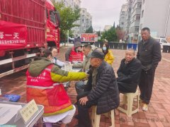 【信义＋】免费体检进社区 贴心服务暖人心