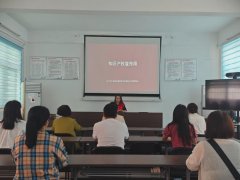 巩义市杜甫路街道和美社区开展“知识产权宣传周”宣传活动