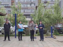 导航街道民主社区举办“邻里一家亲 欢乐共分享”主题活动