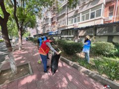 【清洁家园“净”行时】城北街道：看楼道“瘦身”、街面“美容”→