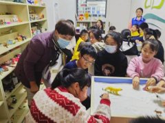 焦家湾街道焦家湾东社区：“心理茶馆”为民提供贴心服务