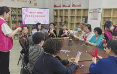 【社区活动我来办】“爱在心中 感恩母亲”碧春园社区开展母亲节礼物DIY活动