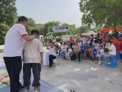 简讯｜「急救地摊」走进紫锦社区
