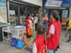 育苗路社区“童参与 共治理”邻里友好系列活动——以邻为伴，守望相助
