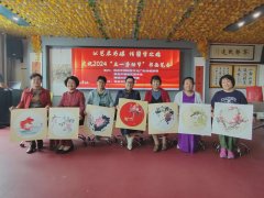 【系统动态】满城社区教育学院：举办大型书画展演活动