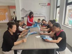 吴家堡街道勤俭路北社区开展“践行新时尚 分类志愿行”垃圾分类主题讲座