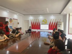 美好生活 法典相伴| 金龙湖街道大湖社区网格员开展民法典宣传活动
