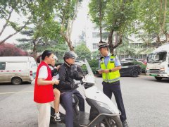 韦曲街道航天社区倡导文明交通，你我携手共建安全和谐出行环境