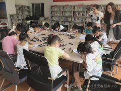 美育|光安社区开展“美育益心 探索心世界”亲子绘画活动