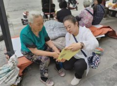 【多彩瓮声·政策宣传】瓮声街道新安社区开展“医保宣传进社区，惠民政策暖